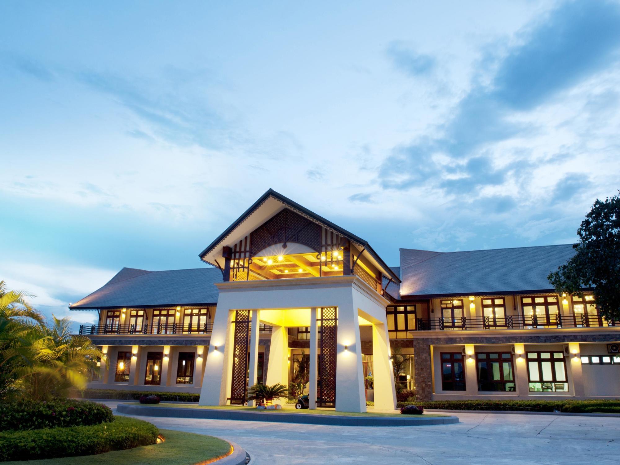 Emerald Palace Hotel Naypyidaw Exterior foto